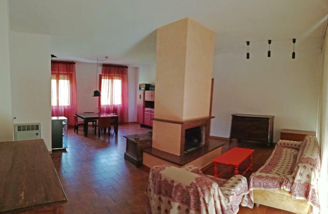 Madonna Di Frasassi - Casa Vacanze Apartament Genga  Zewnętrze zdjęcie